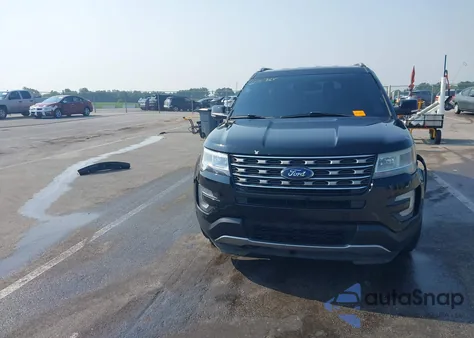 2016 Ford Explorer Xlt z USA, uszkodzony, nr VIN 1FM5K8D84GGC56055